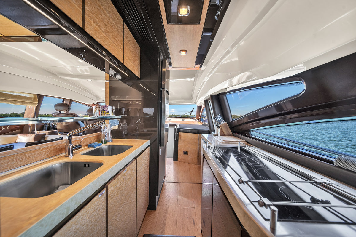 Azimut de 70 pies | Lupo II