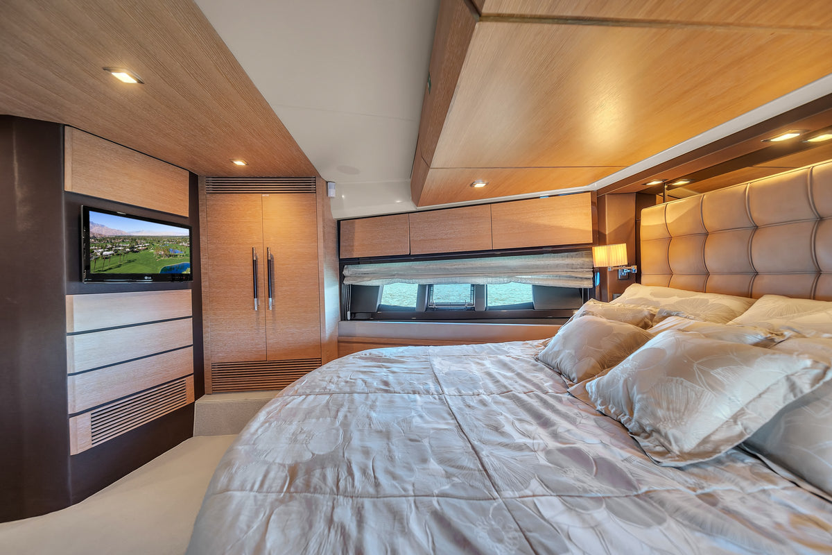 Azimut de 70 pies | Lupo II