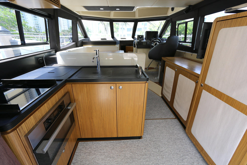 Azimut 45 pieds | Caprice