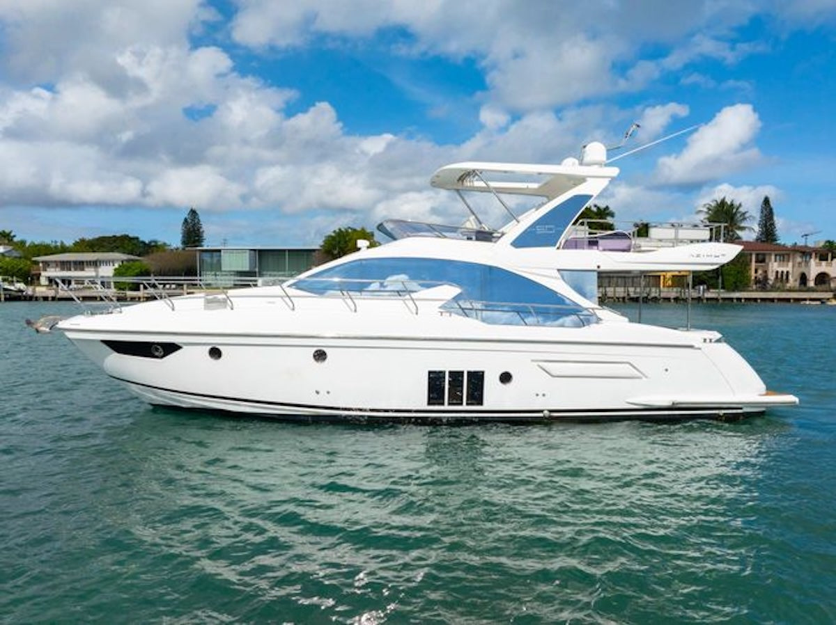 50ft Azimut | Kilauea